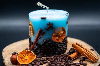 Lumânare Parfumată Cilindrica – Lotus