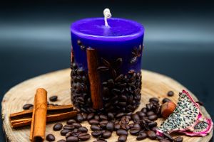 Lumânare Parfumată Cilindrica – Lavanda