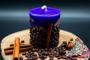 Lumânare Parfumată Cilindrica – Lavanda